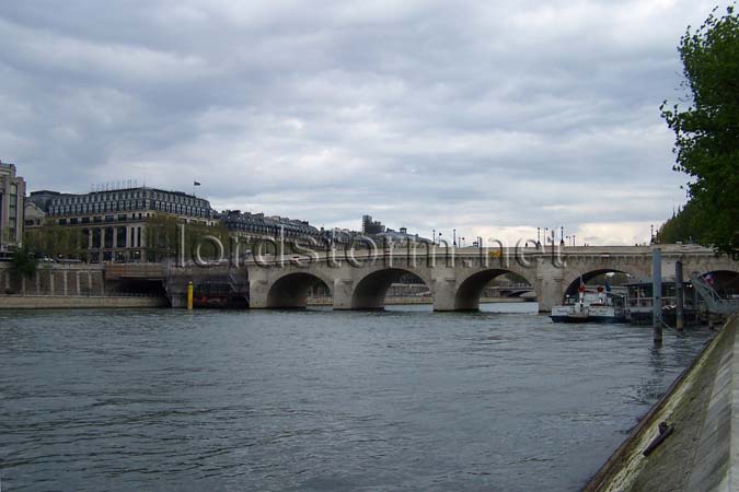 20060429fr08