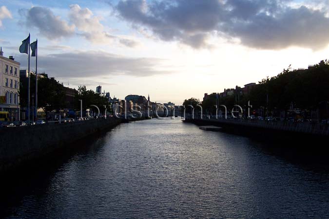 20050825ie36